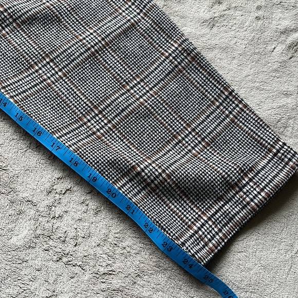 ASTR The Label Tie Waist Plaid Trousers - Picture 15 of 15